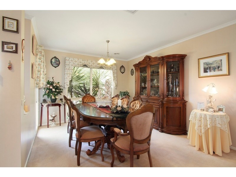 2  Tolmie Rise, Hallam VIC 3803