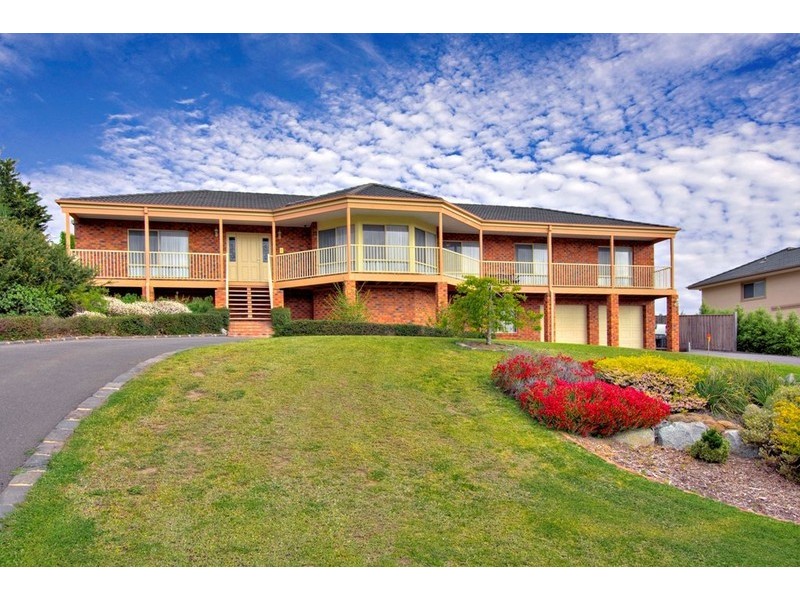 30 John Joseph Court, Narre Warren North VIC 3804