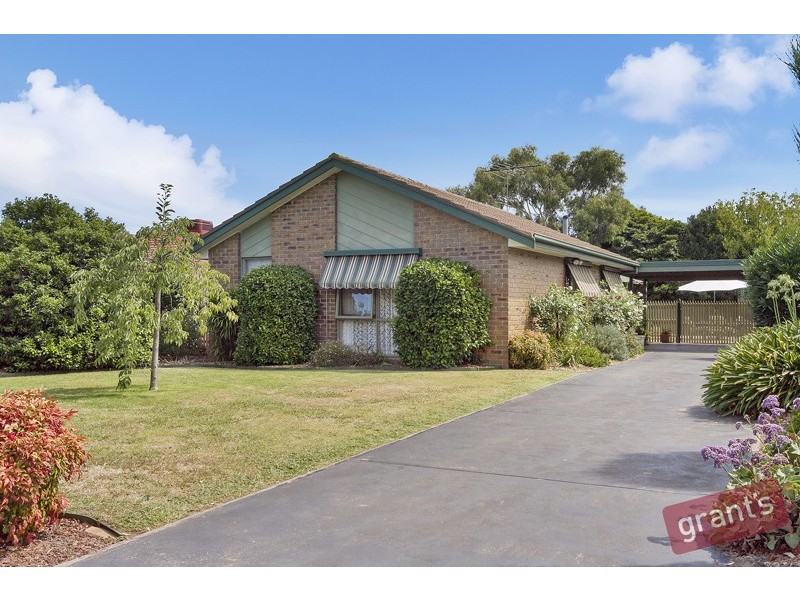 1 Monterey Court, Narre Warren VIC 3805
