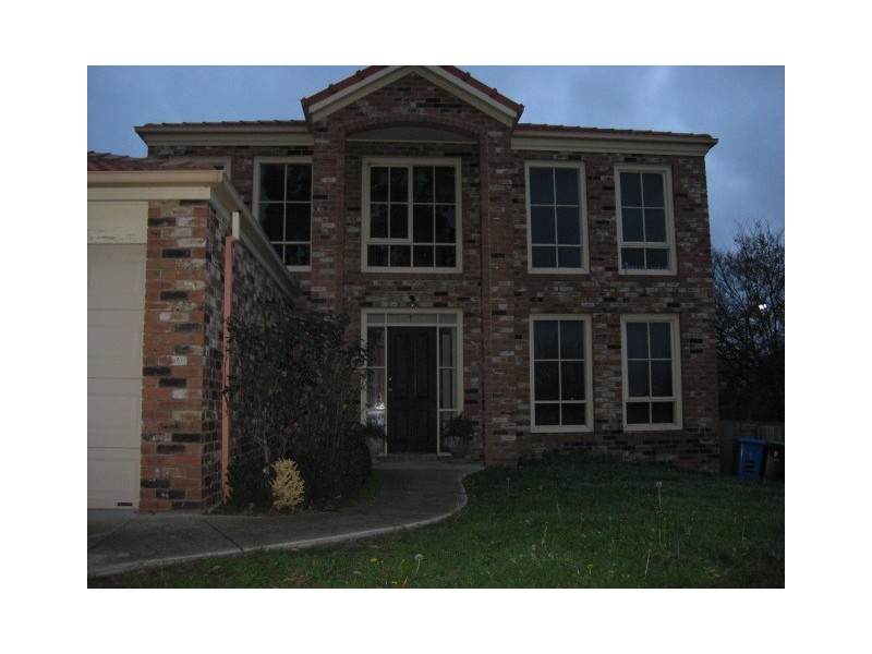 2 Gull Way, Narre Warren South VIC 3805