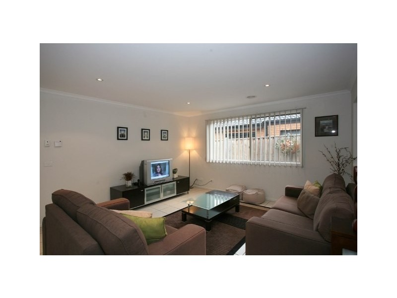 86 Robinswood Parade, Narre Warren South VIC 3805