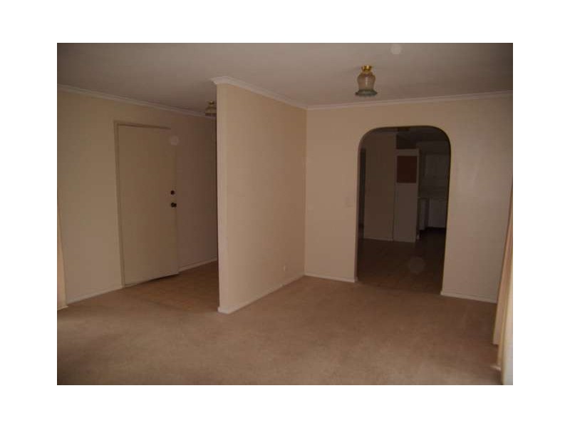 106 Fleetwood Drive, Narre Warren VIC 3805