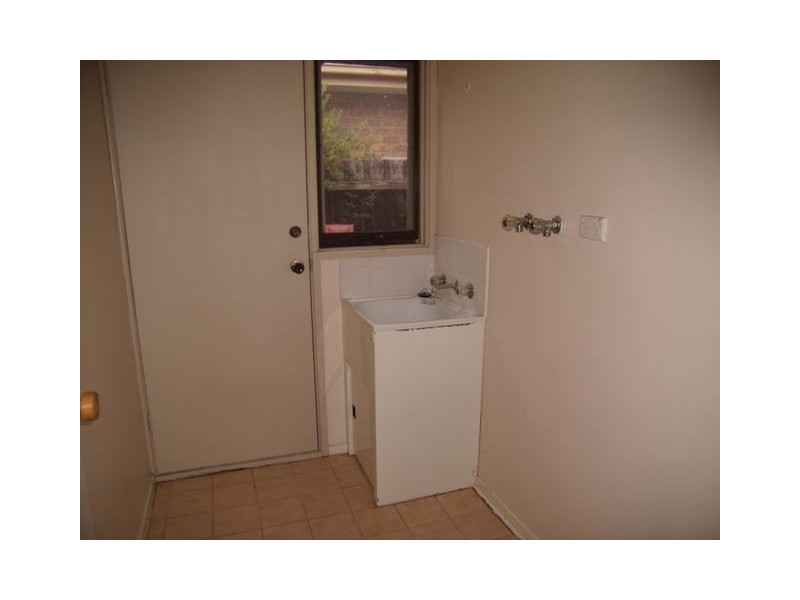 106 Fleetwood Drive, Narre Warren VIC 3805