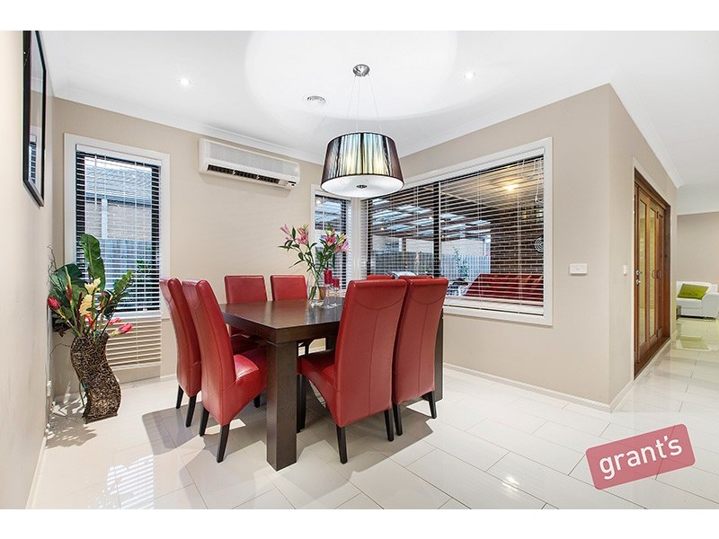 98 Langbourne Drive, Narre Warren South VIC 3805