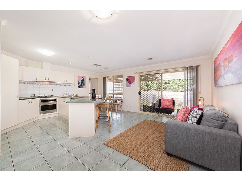 3 Primula Way, Narre Warren South VIC 3805