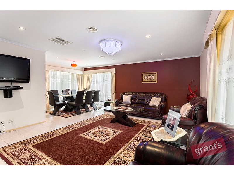 283 Princes Highway, Hallam VIC 3803