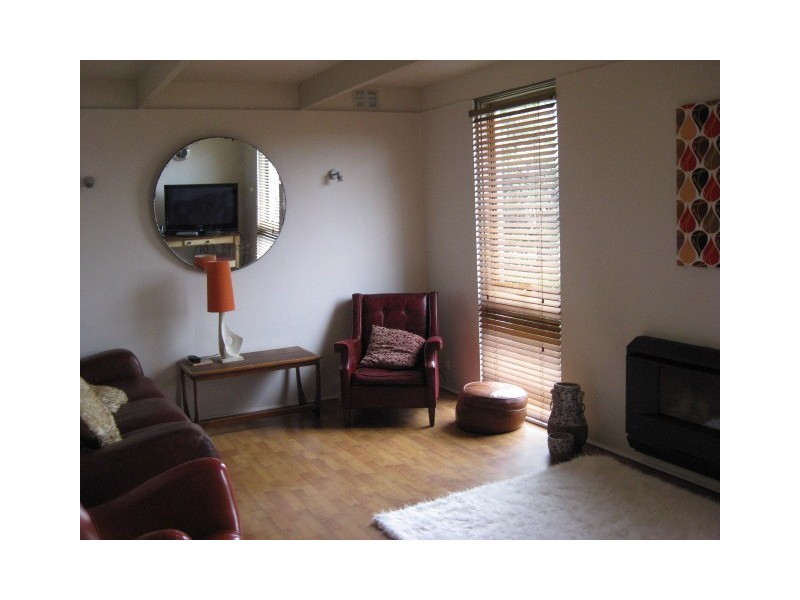 19 Westleigh Crs, Narre Warren VIC 3805