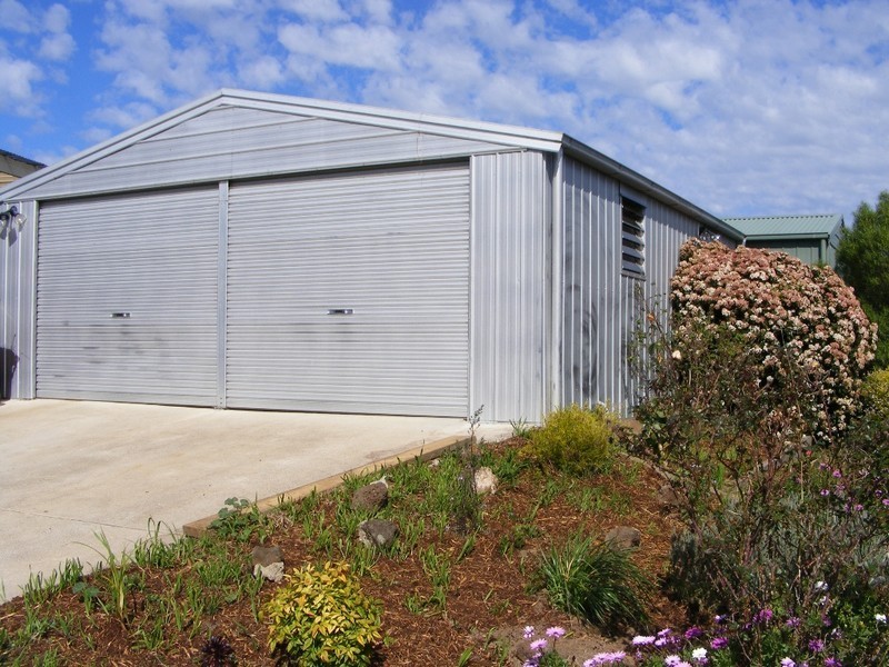 28 Jacksons Road, Narre Warren VIC 3805