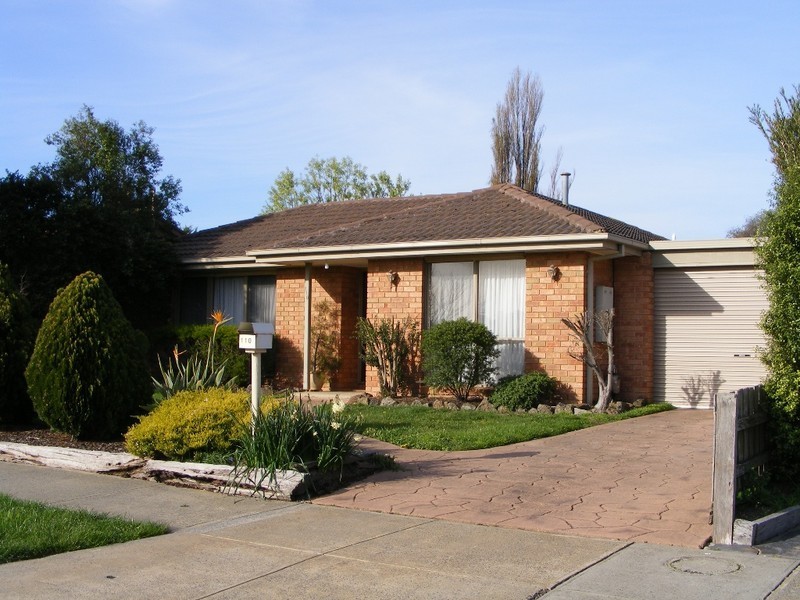 110 Fleetwood Drive, Narre Warren VIC 3805