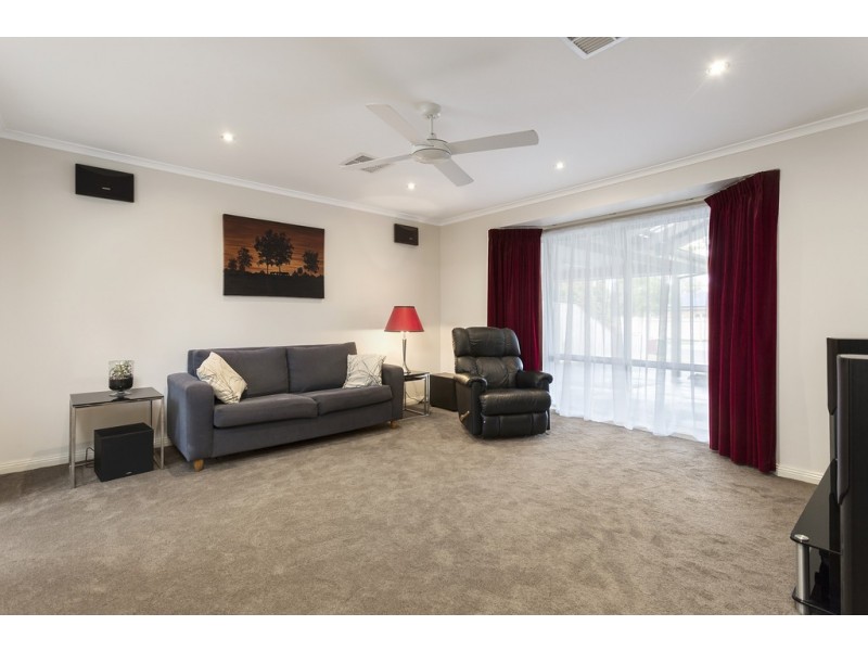 7 Jennifer Court, Narre Warren VIC 3805