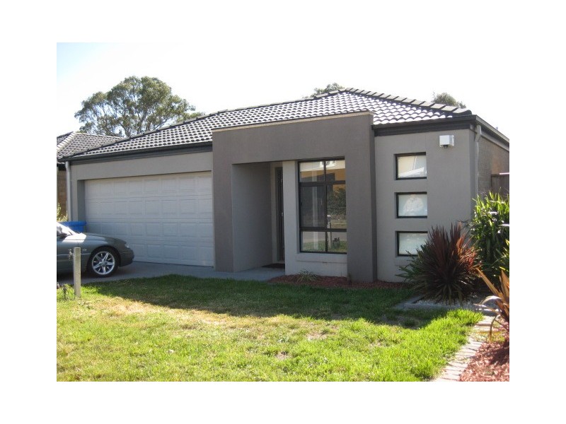 6 Watergum Ave, Lyndhurst VIC 3975