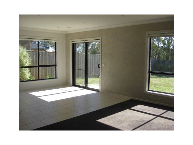 6 Watergum Ave, Lyndhurst VIC 3975