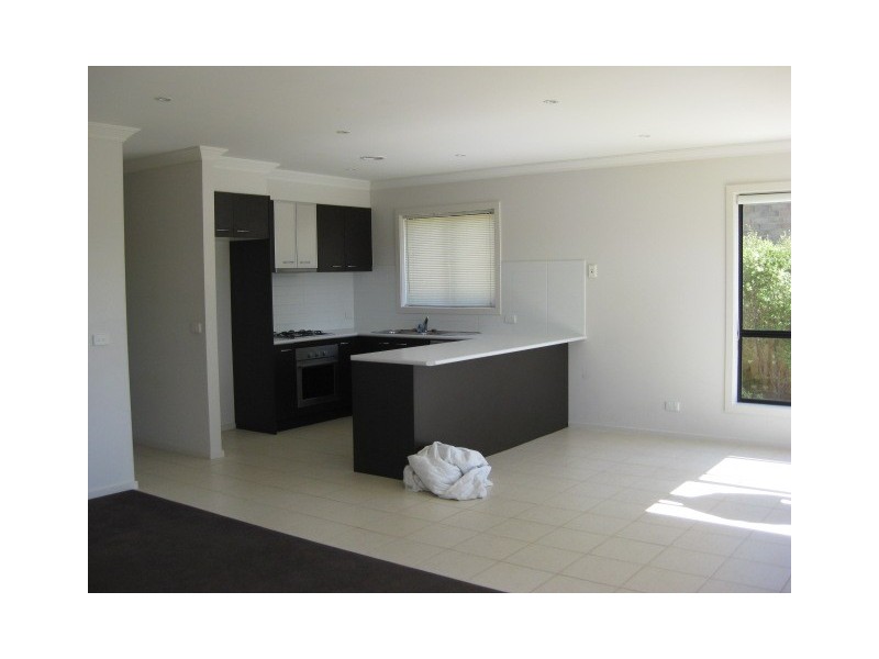 6 Watergum Ave, Lyndhurst VIC 3975