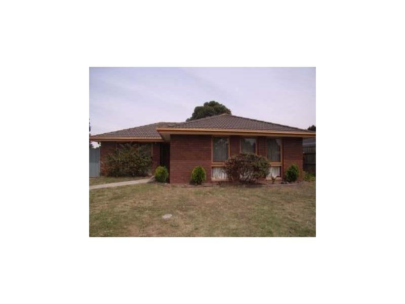 52 Millswyn Avenue, Hampton Park VIC 3976