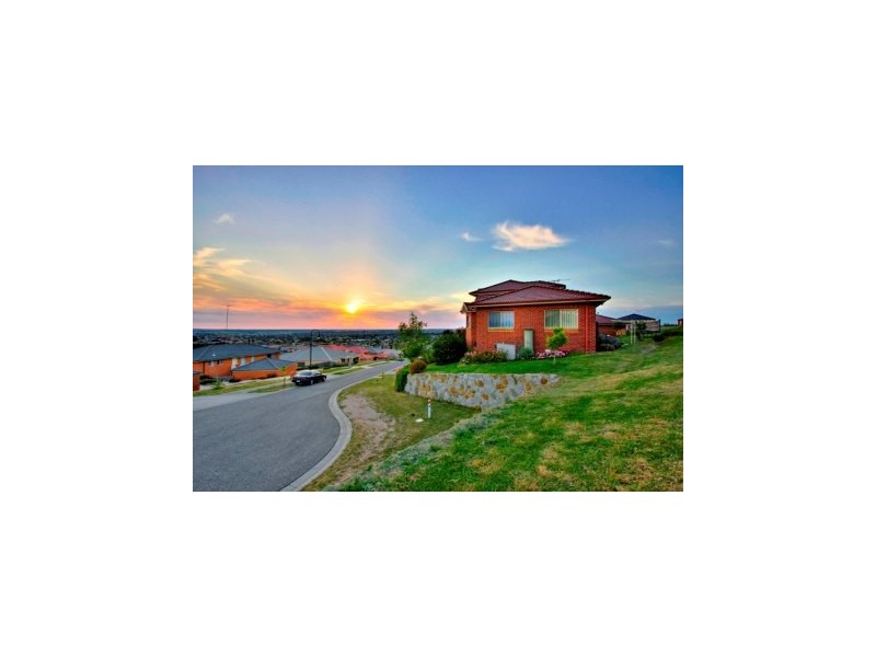 24 Milfull Crt, Narre Warren VIC 3805