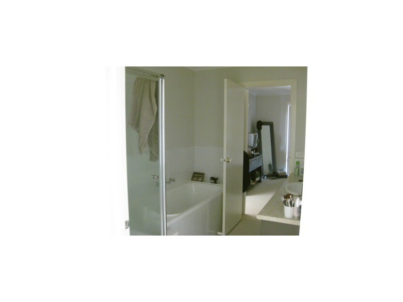 11/9 Carly Close, Narre Warren South VIC 3805