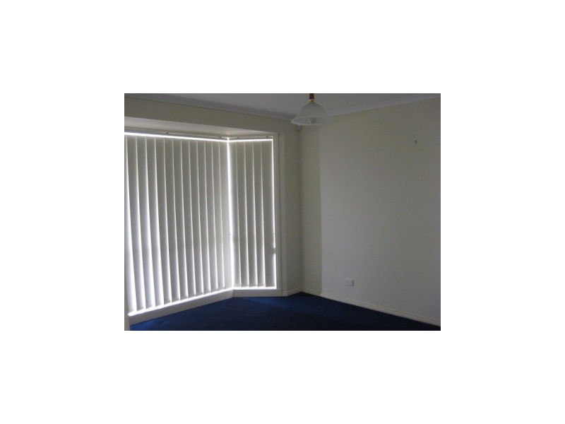 18 New England Way, Narre Warren VIC 3805