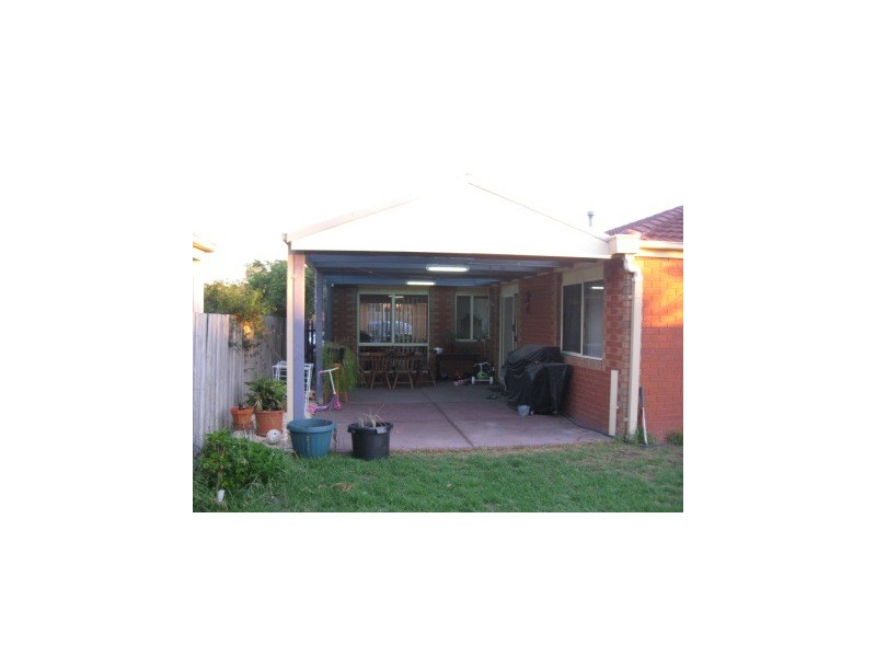 10 Fira Court, Narre Warren VIC 3805
