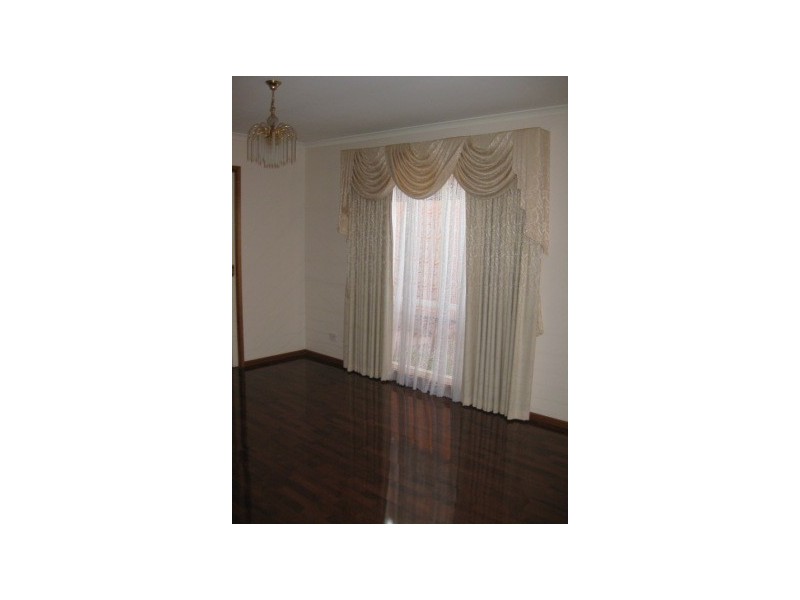 5  Anthony Court, Hallam VIC 3803