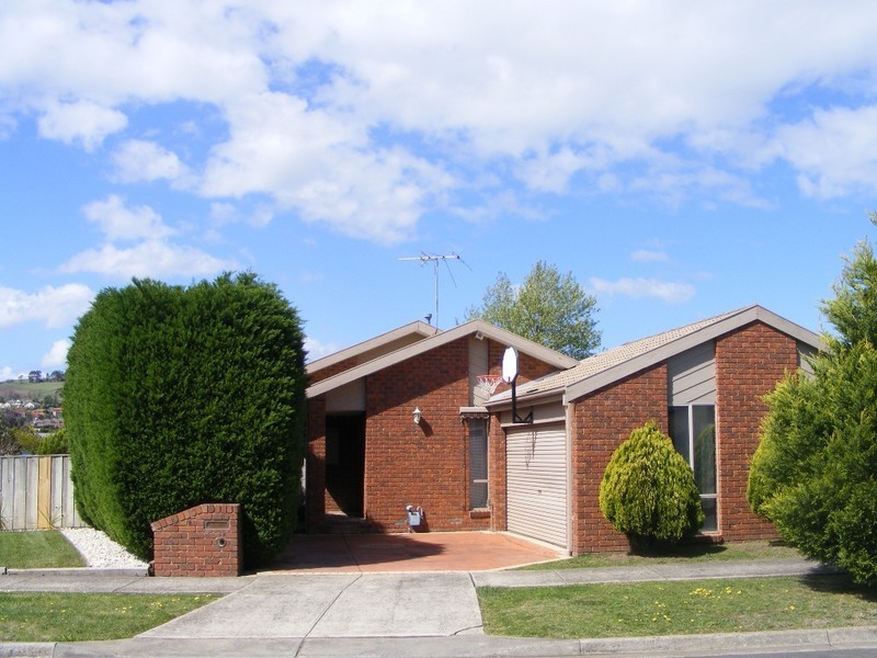 1 Emerald Court, Narre Warren VIC 3805