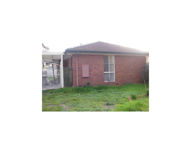 8 Brushwood Grove, Frankston VIC 3199