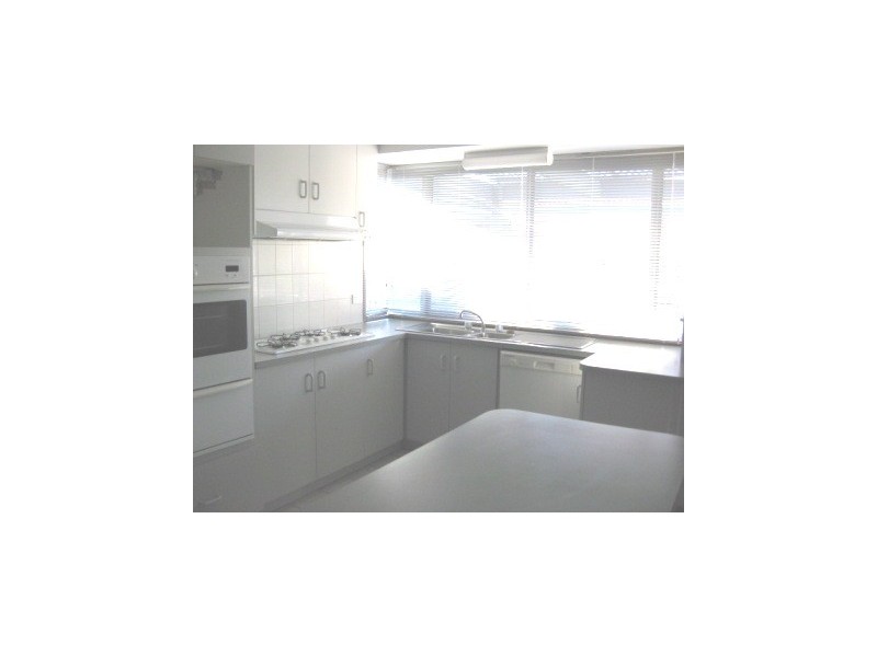 12 Jolimont Plce, Narre Warren VIC 3805