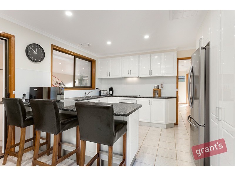 59 Franleigh Drive, Narre Warren VIC 3805