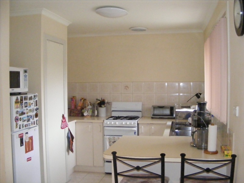 28 Emily Drive, Narre Warren VIC 3805