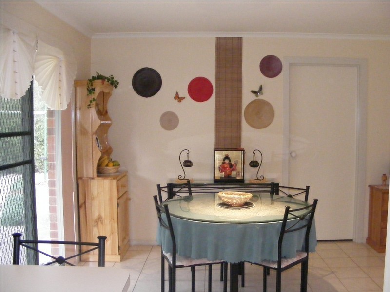 28 Emily Drive, Narre Warren VIC 3805