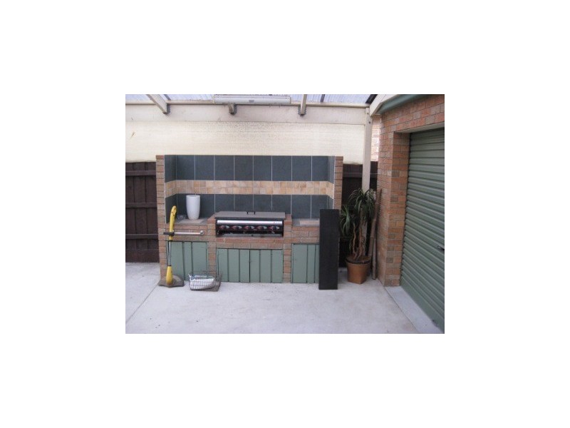 28 Tarcoola Drive, Narre Warren VIC 3805