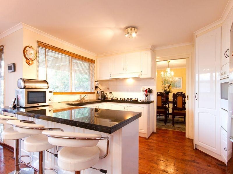 12 Anthony Court, Hallam VIC 3803