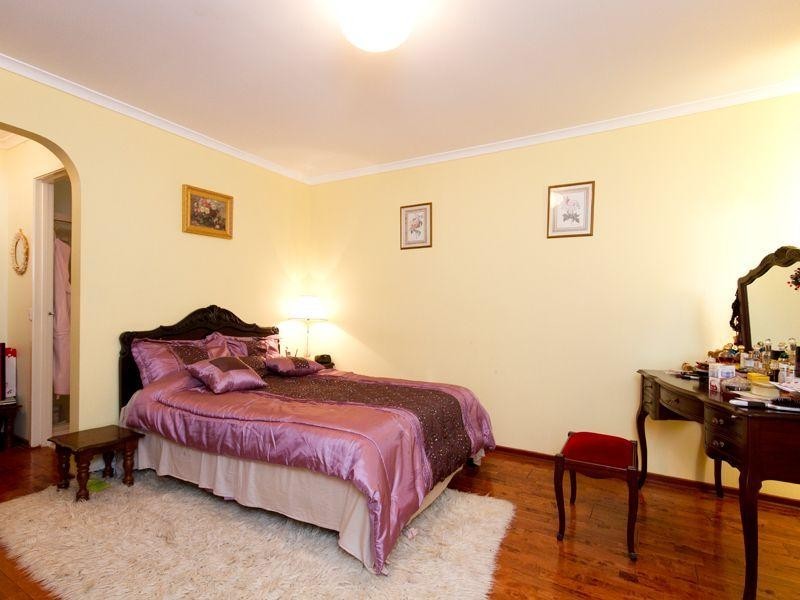 12 Anthony Court, Hallam VIC 3803