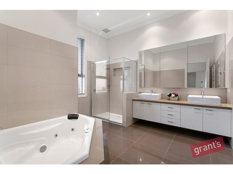 86-88 Drysdale Avenue, Narre Warren North VIC 3804