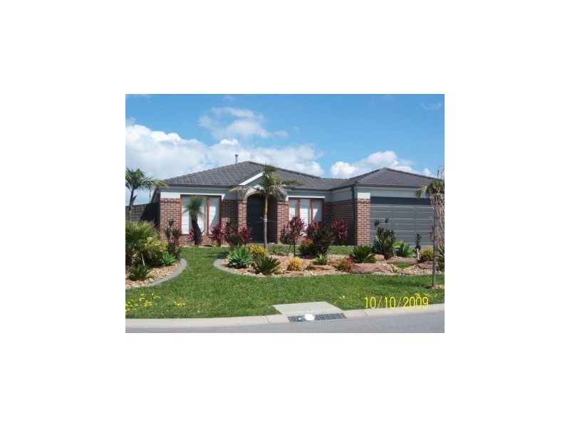 1 Parish Crt, Narre Warren South VIC 3805