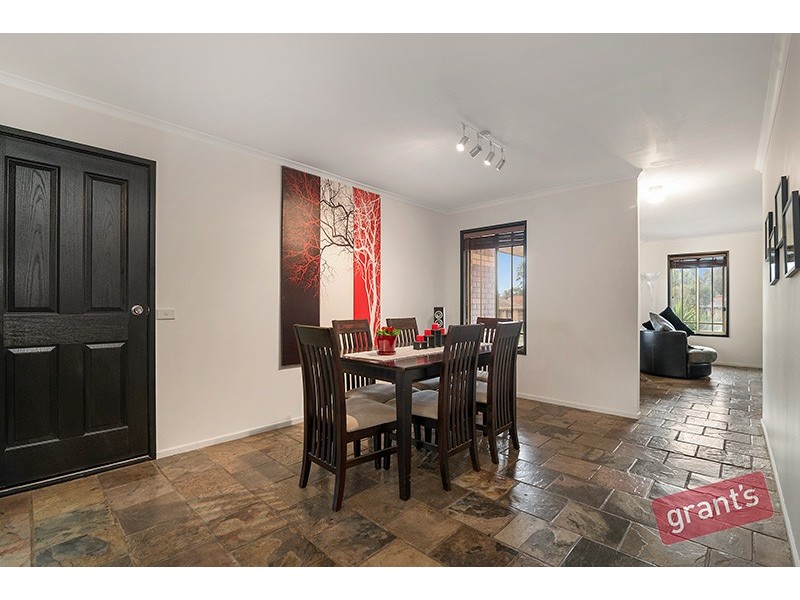 38 Cumberland Chase, Hampton Park VIC 3976