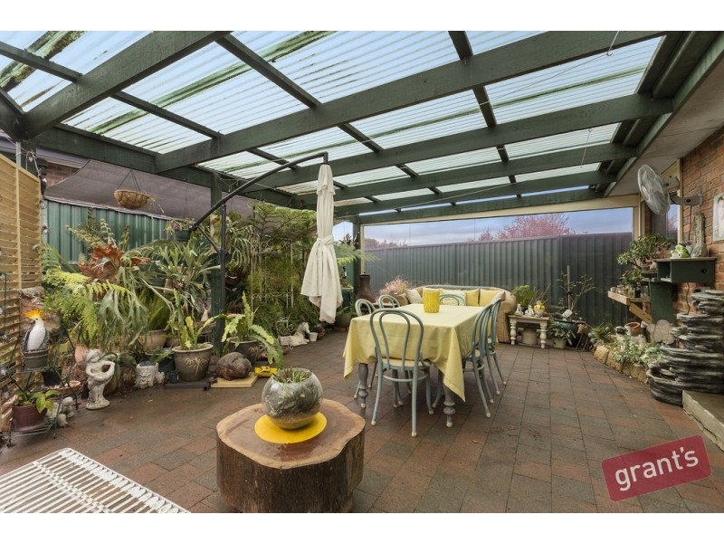 12 Francis Court, Narre Warren VIC 3805