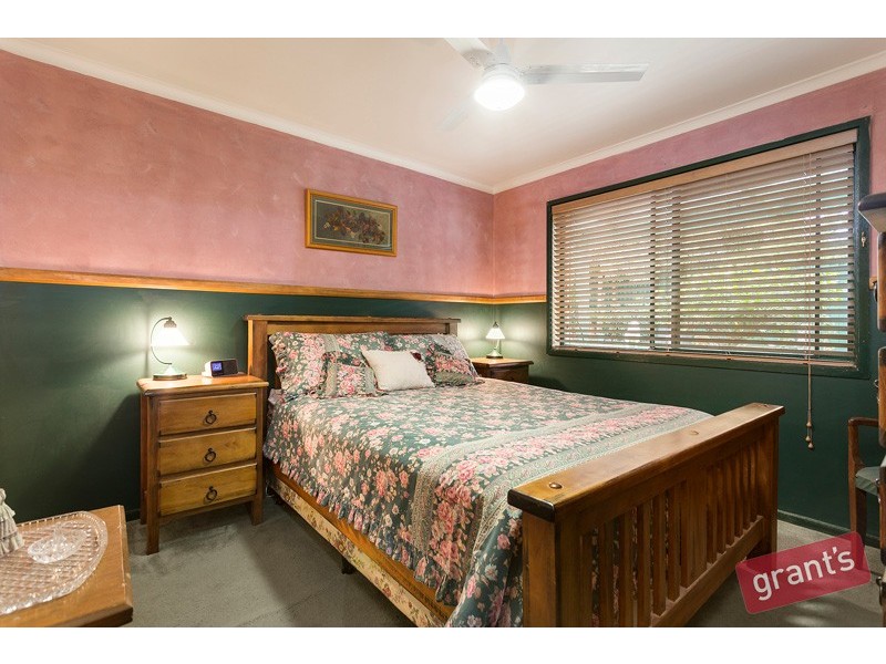 12 Francis Court, Narre Warren VIC 3805