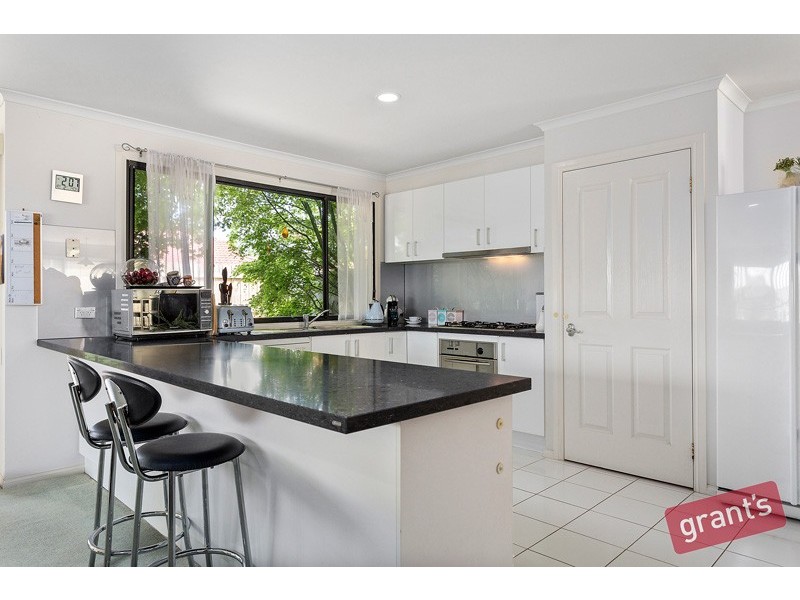 18 Viewmount Court, Narre Warren South VIC 3805