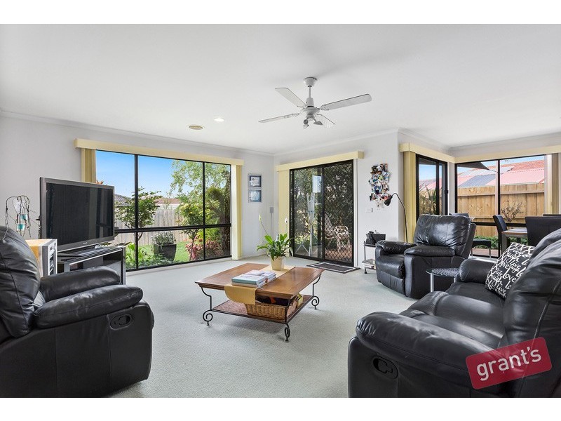 18 Viewmount Court, Narre Warren South VIC 3805