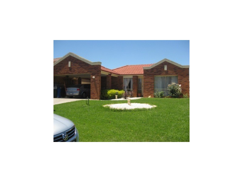 3 Burwood Crt, Narre Warren VIC 3805