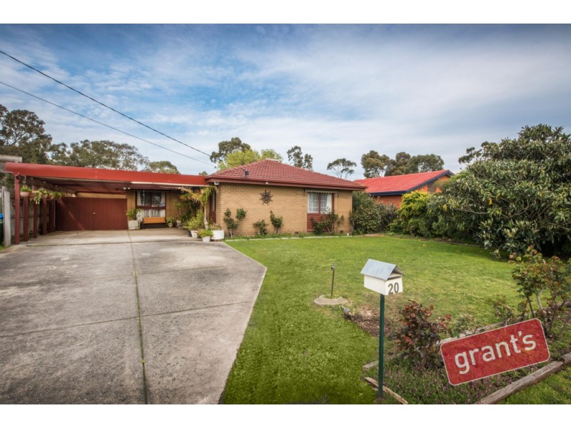 20 Village Drive, Hampton Park VIC 3976