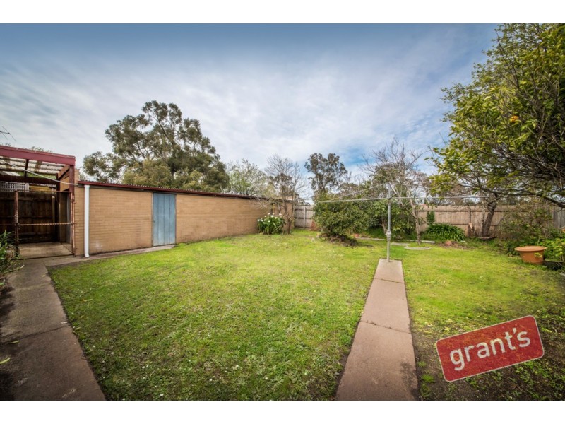 20 Village Drive, Hampton Park VIC 3976