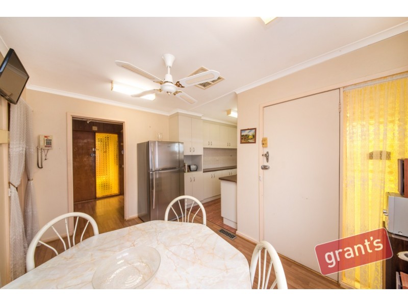 20 Village Drive, Hampton Park VIC 3976