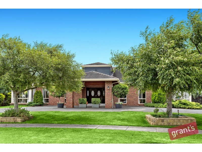 9 Douglas Court, Narre Warren North VIC 3804