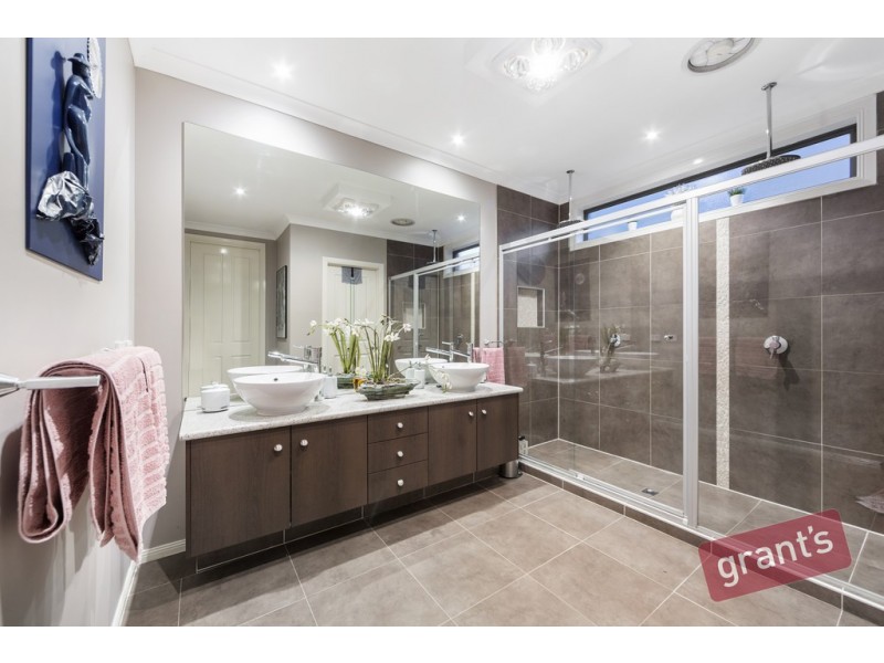 4 Hereford Close, Berwick VIC 3806