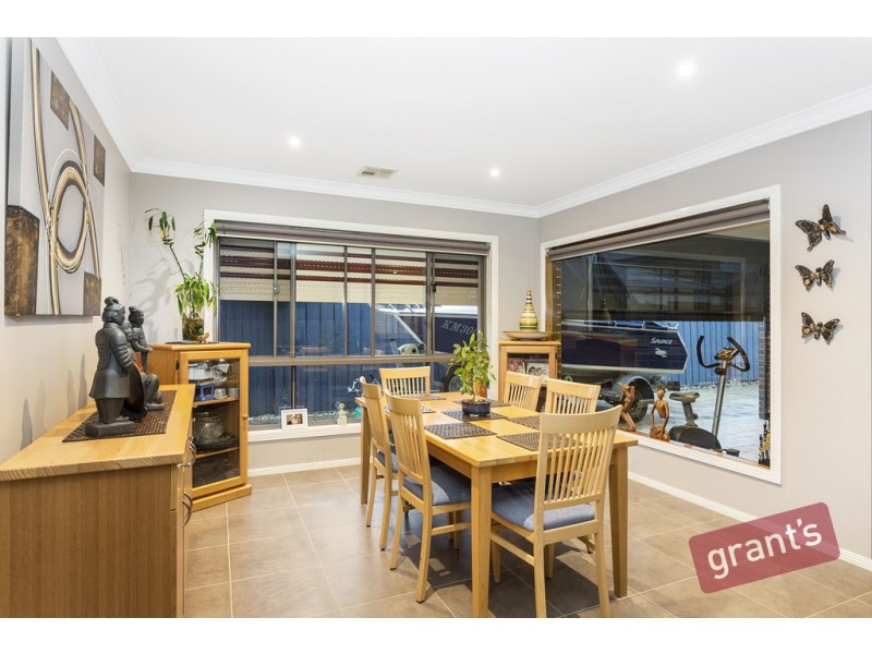 4 Hereford Close, Berwick VIC 3806