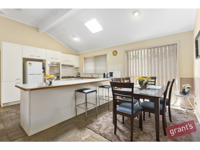 31 Kendall Drive, Narre Warren VIC 3805