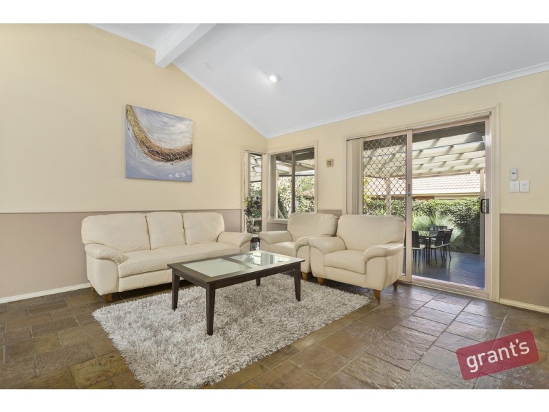 31 Kendall Drive, Narre Warren VIC 3805