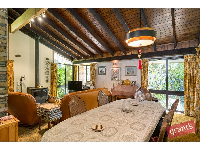 14 Grantchester Road, Narre Warren North VIC 3804