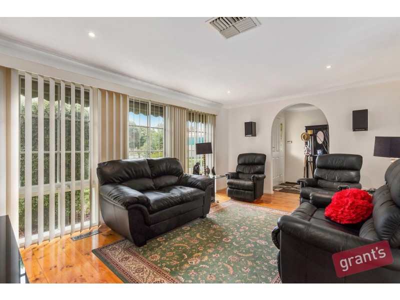 1 Wilga Court, Narre Warren VIC 3805